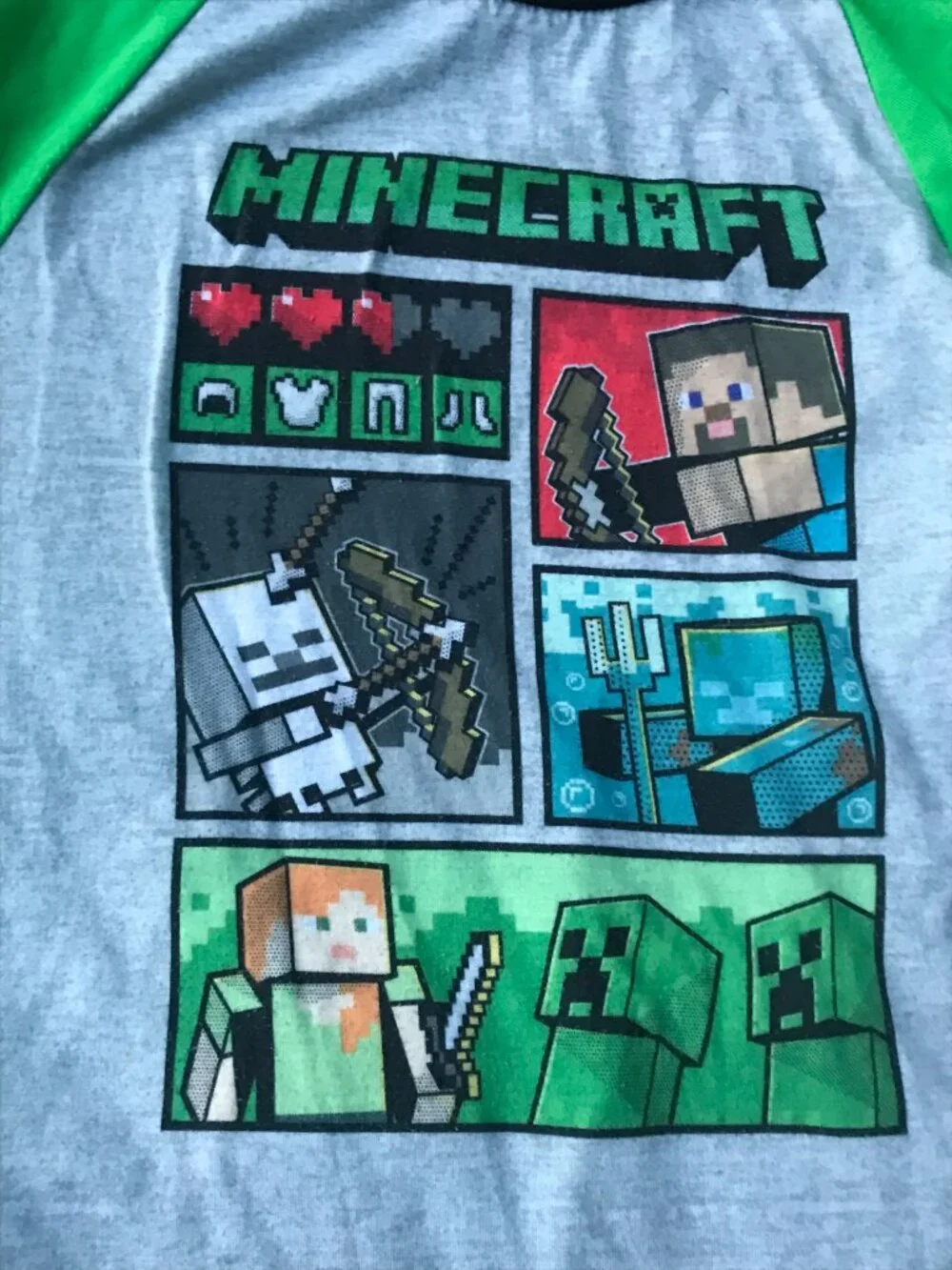 Minecraft Pajama Set Boys Size 10 - Short Sleeve Shirt, Green Pants, Red Shorts